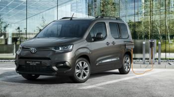 Toyota Proace City:    compact Van   